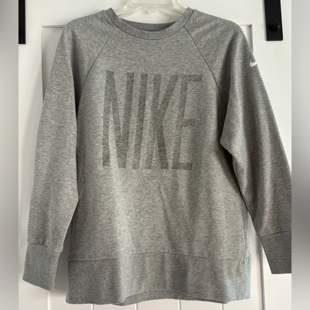 Nike DriFit Crewneck